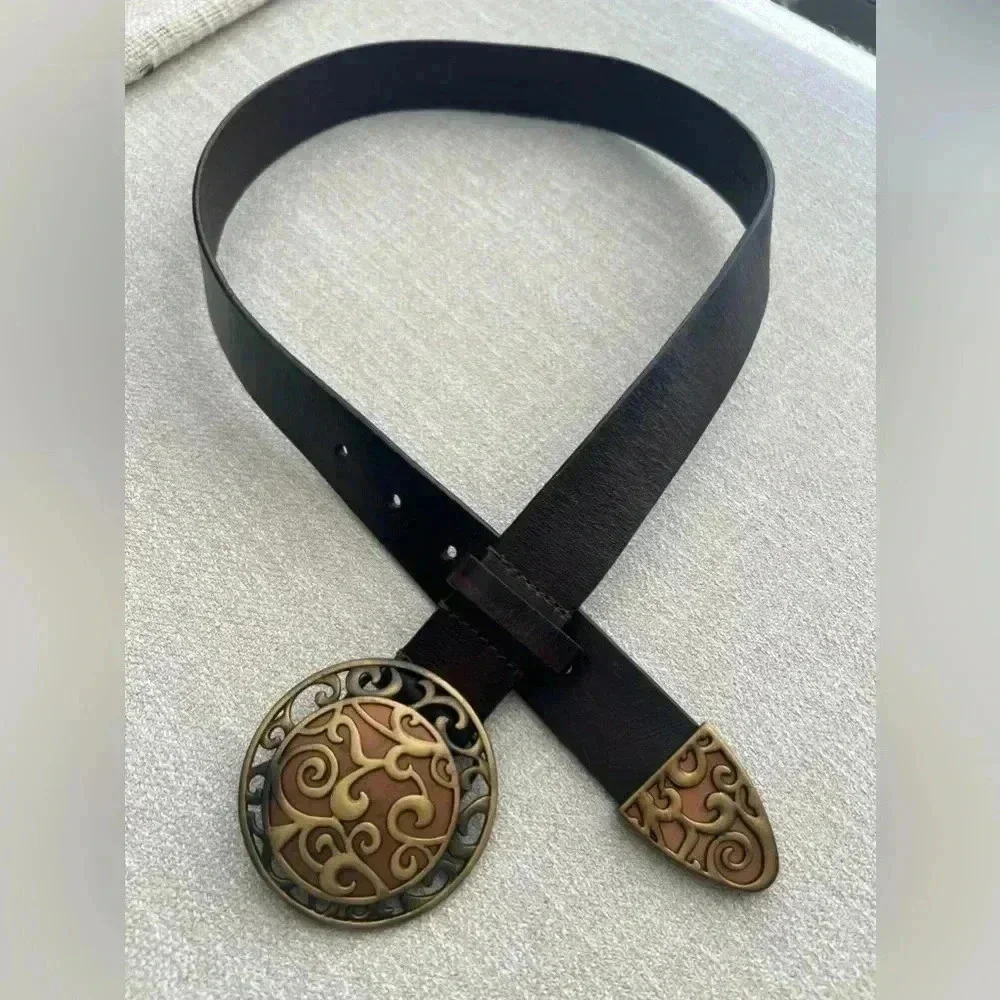 Chico's Women's  Brown leather belt Brass‎ Medallion Buckle